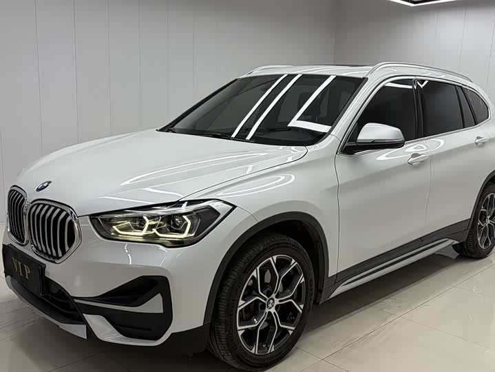 Фото 1 - BMW X1