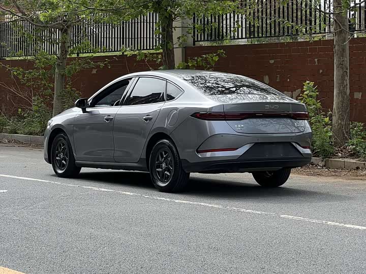 BYD Qin Plus 2025 2025款 DM-i 智驾版 55KM领先型