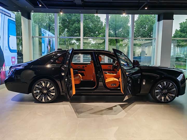 2024 Rolls-Royce Ghost