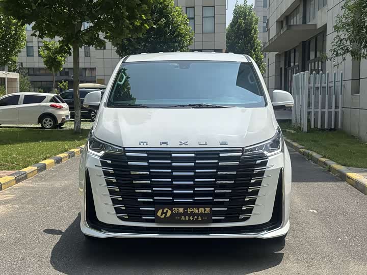 Maxus G10 2025 2025款 MAX 2.0T 自动行政版 汽油 7座