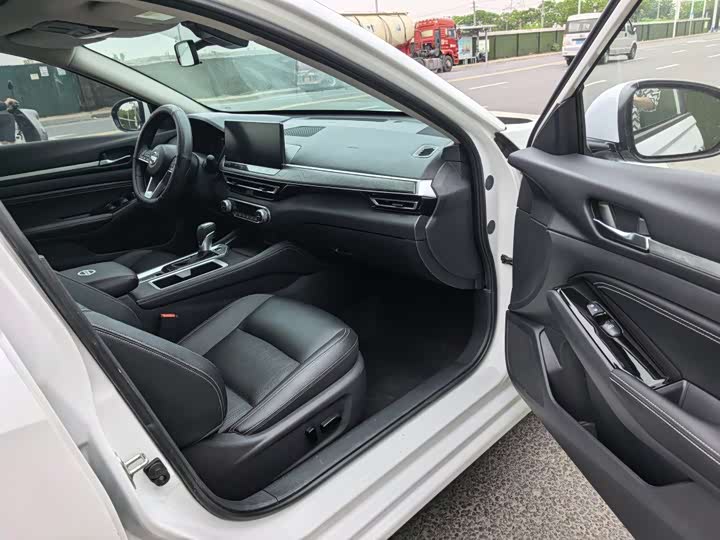 Nissan Teana 2025 2025款 2.0L XL-TLS 悦享版