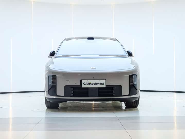 LiXiang i8 2025 2025款 标准版