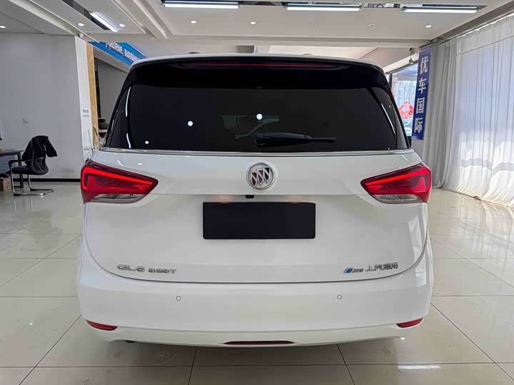 2021 Buick GL6