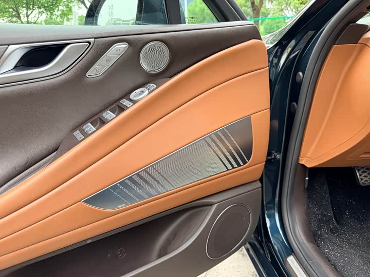 Genesis G80 2023 2023款 2.5T 后驱豪华版