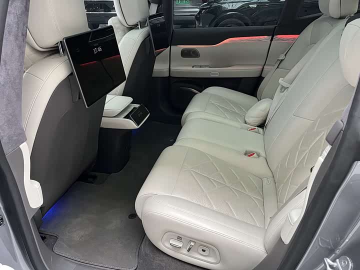Nio ET7 2024 2024款 75kWh 行政签名版