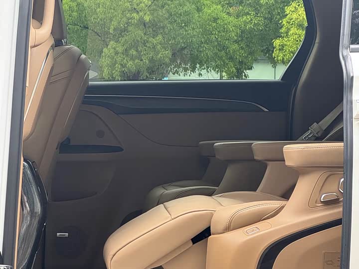 Buick GL8 ES 2021 2021款 ES陆尊 653T 旗舰型
