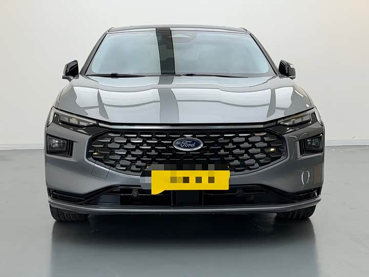 Фото 2 - Ford Mondeo
