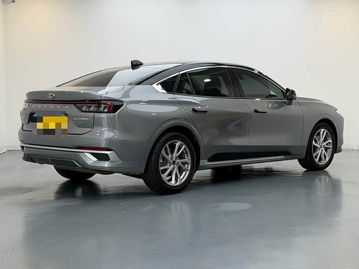 Фото 6 - Ford Mondeo