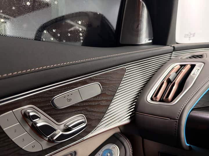 Mercedes-Benz EQC 2021 2021款 EQC 400 4MATIC