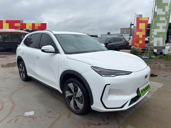 Photo 1 - Geely Galaxy E5