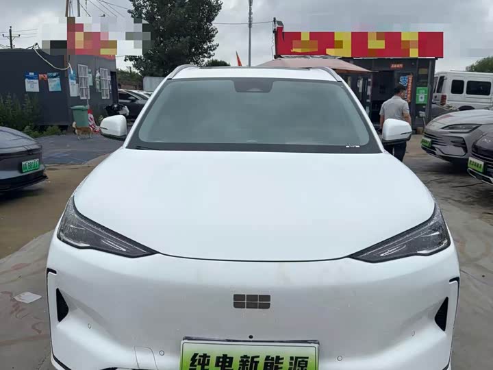 Photo 2 - Geely Galaxy E5