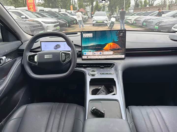 Photo 5 - Geely Galaxy E5