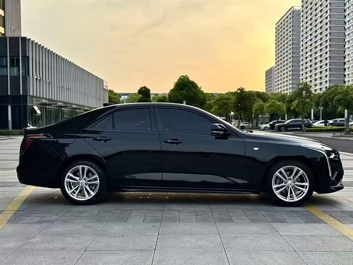 Cadillac CT4 2023 2023款 25T 风尚型