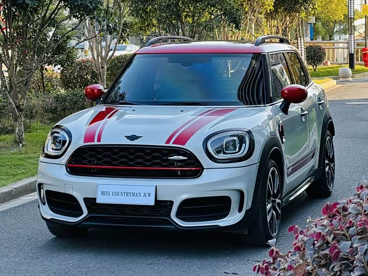2023 Mini Countryman JCW