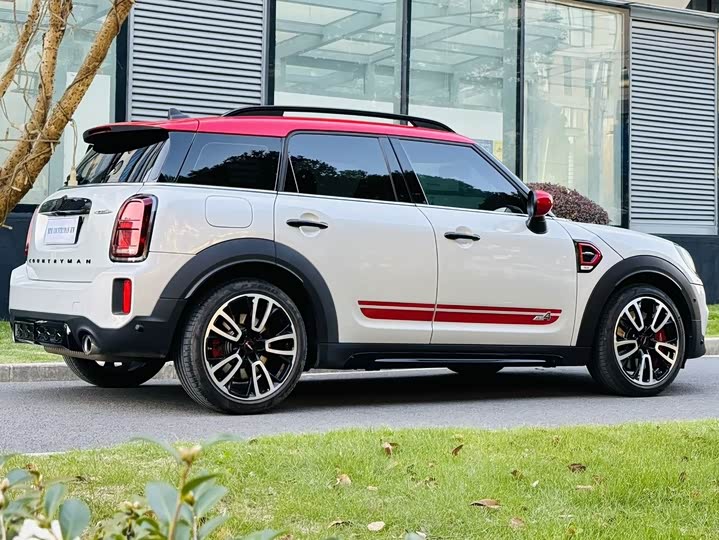 2023 Mini Countryman JCW