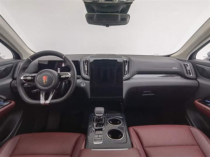 2025 Hongqi HS3 Hybrid