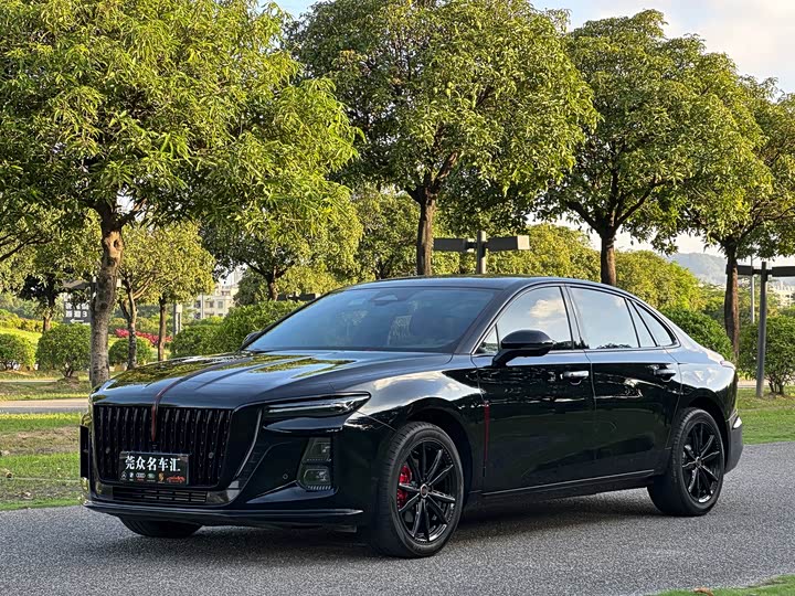 Фото 1 - Hongqi H5