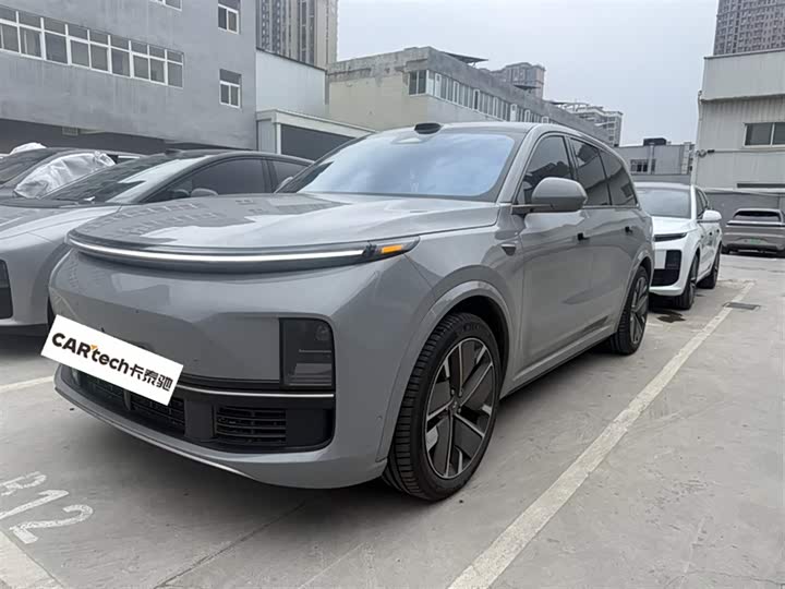 Zdjęcie 1 - LiXiang L9