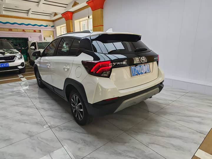 Toyota Yaris L Hatchback 2022 2022款 1.5L CVT领先PLUS版