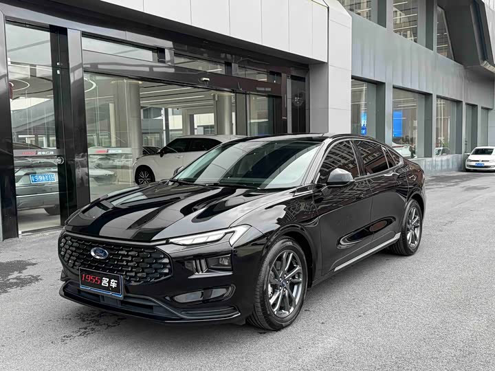 Ford Mondeo 2025 2025款 2.0T EcoBoost 豪华型