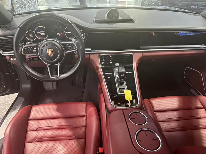 Zdjęcie 5 - Porsche Panamera