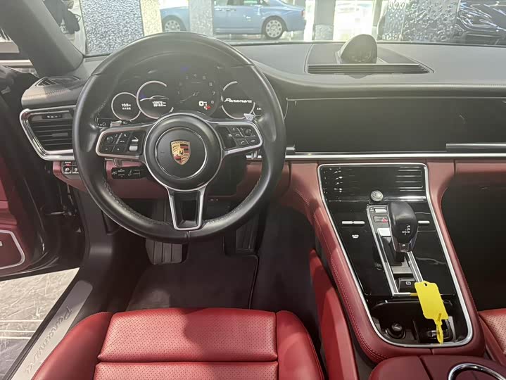 Zdjęcie 6 - Porsche Panamera