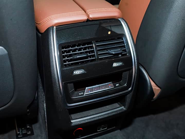 BMW X7 2024 2024款 xDrive40i 领先型豪华套装