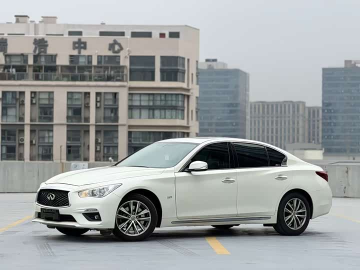 صورة 1 - Infiniti Q50L