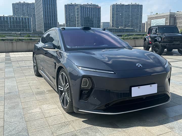 2025 Nio ET9