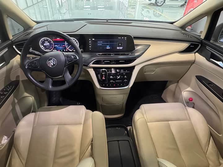 Zdjęcie 5 - Buick GL8 ES