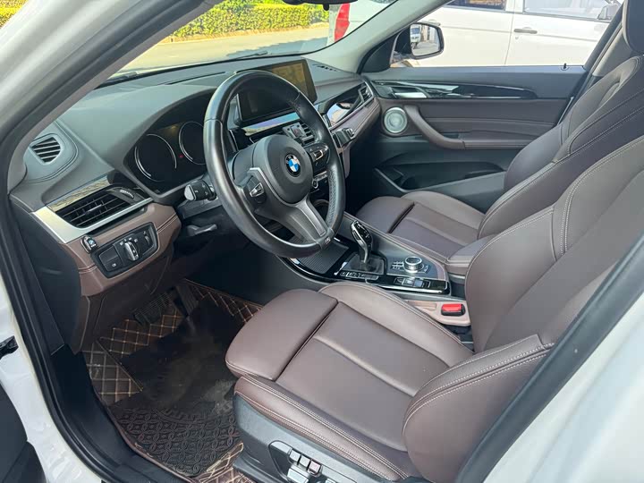 Zdjęcie 7 - BMW X2