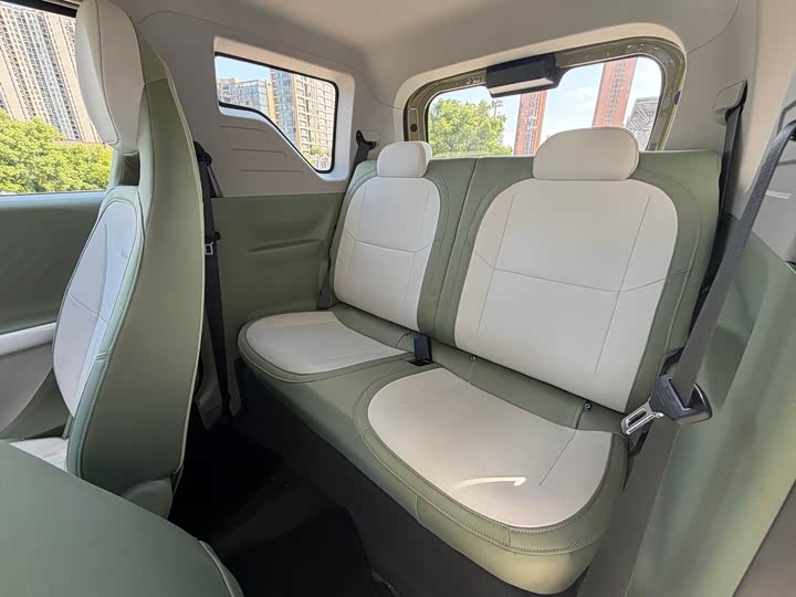 Geely Galaxy Panda Mini 2025 2025款 210km 熊猫骑士
