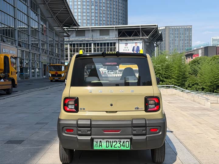 Geely Galaxy Panda Mini 2025 2025款 210km 熊猫骑士