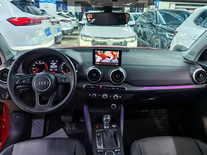 Фото 9 - Audi Q2L
