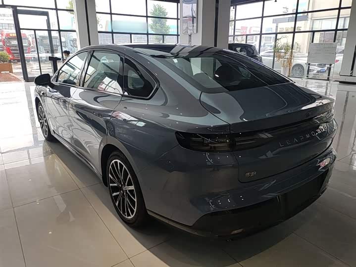 Leapmotor B01 2025 2025款 550激光雷达版