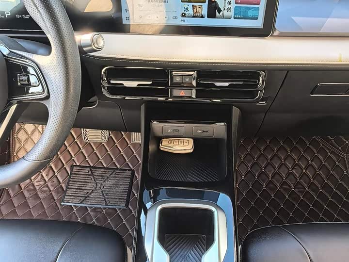 Geely Geometry E Firefly 2024 2024款 401km 星光