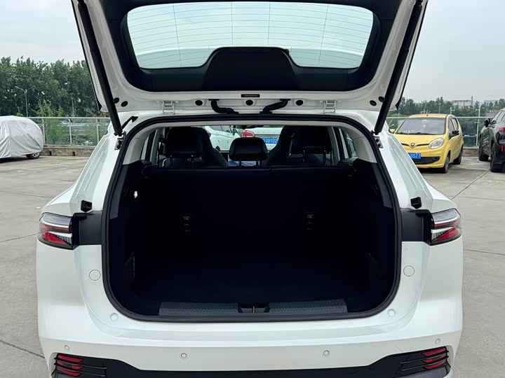 Roewe D5X DMH 2024 2024款 135科技版