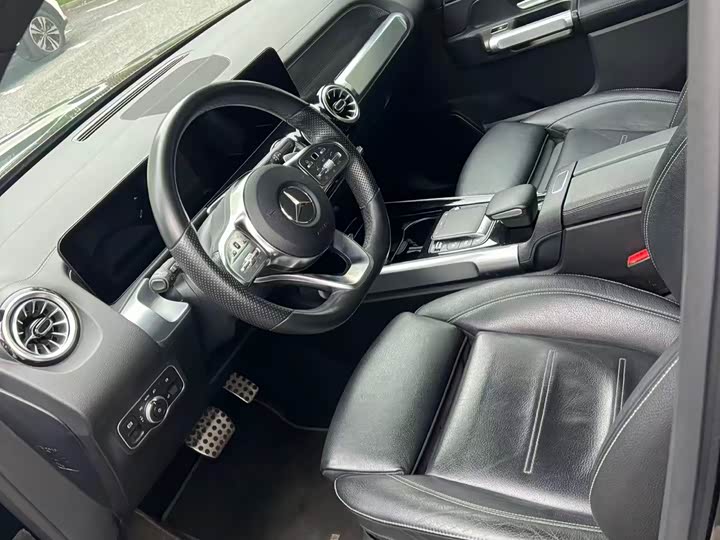 Фото 7 - Mercedes-Benz EQB