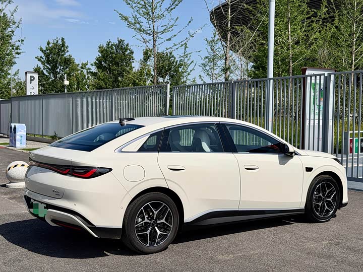 Zdjęcie 5 - BYD Seal 06 Hybrid/EV