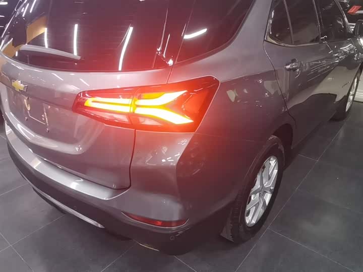 Фото 8 - Chevrolet Equinox