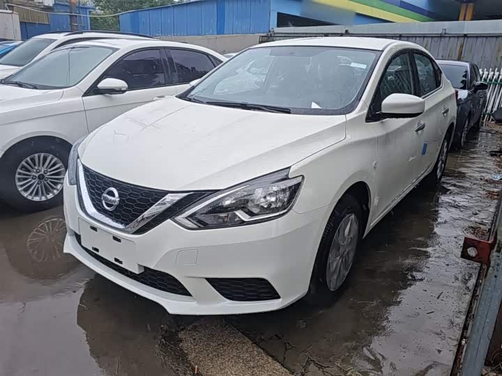 Фото 2 - Nissan Sylphy