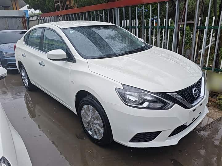 Фото 4 - Nissan Sylphy