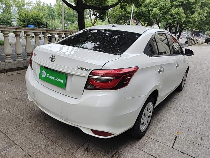 Toyota Vios 2022 2022款 1.5L 20周年纪念版
