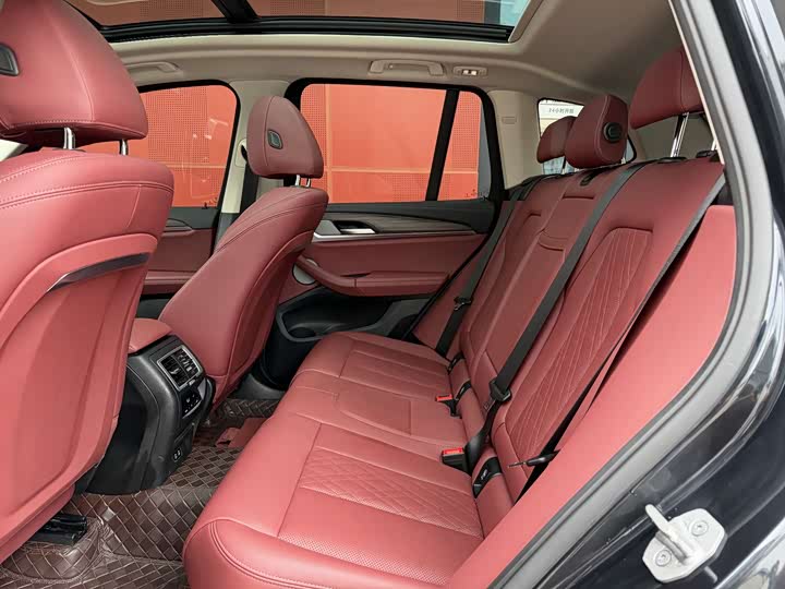 Фото 6 - BMW X3