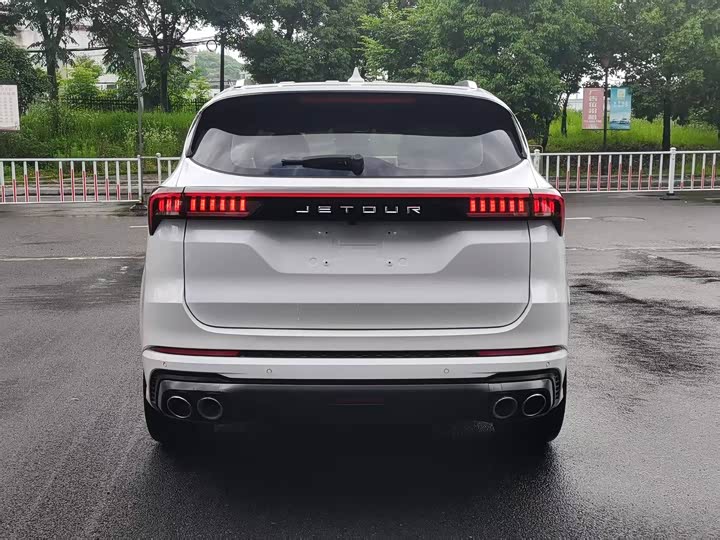 Jetour X70 Plus 2021 2021款 诸葛 1.6T DCT卧龙 7座
