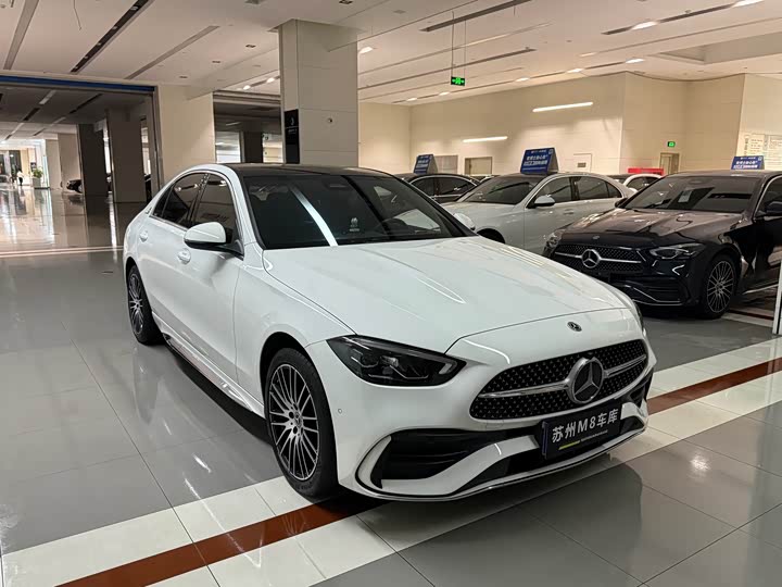 Zdjęcie 3 - Mercedes-Benz C-Class