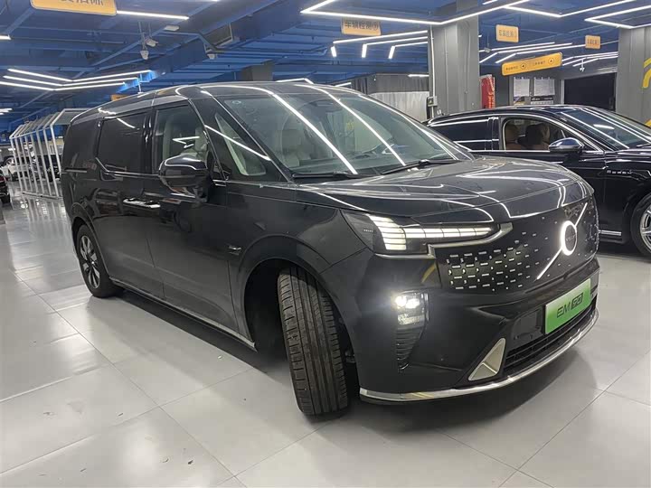 Volvo EM90 2025 2025款 Ultra 六座