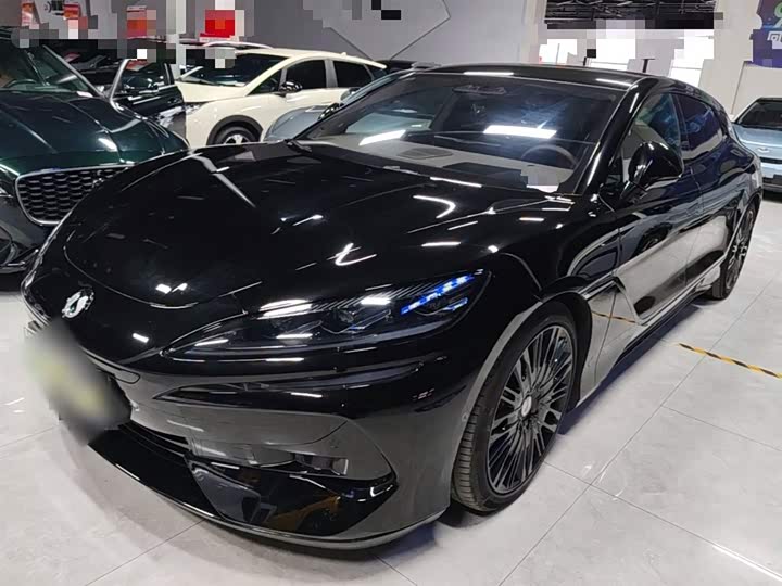 Фото 2 - Denza Z9GT