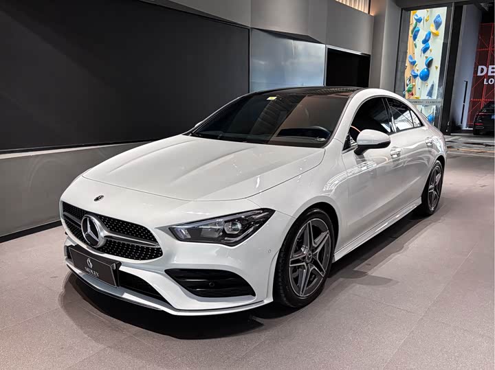 Фото 1 - Mercedes-Benz CLA-Class