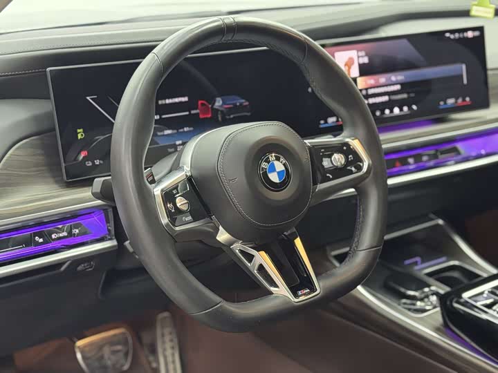 BMW i7 2023 2023款 eDrive50L 领先M运动套装